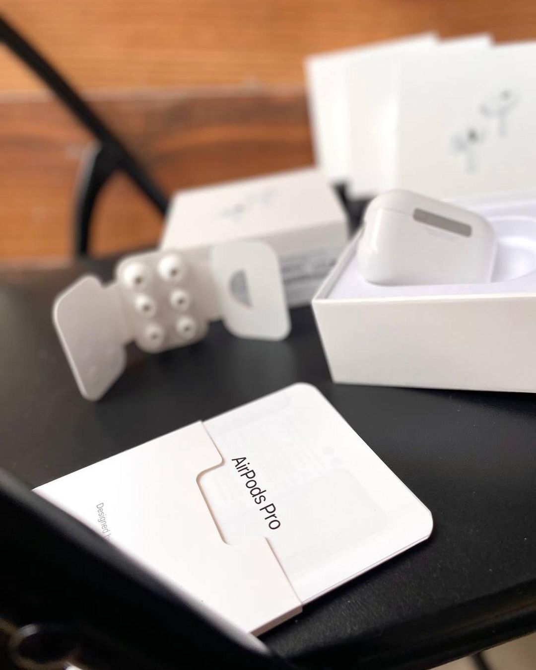 Airpods Pro 2 ( ANC with USA Import )