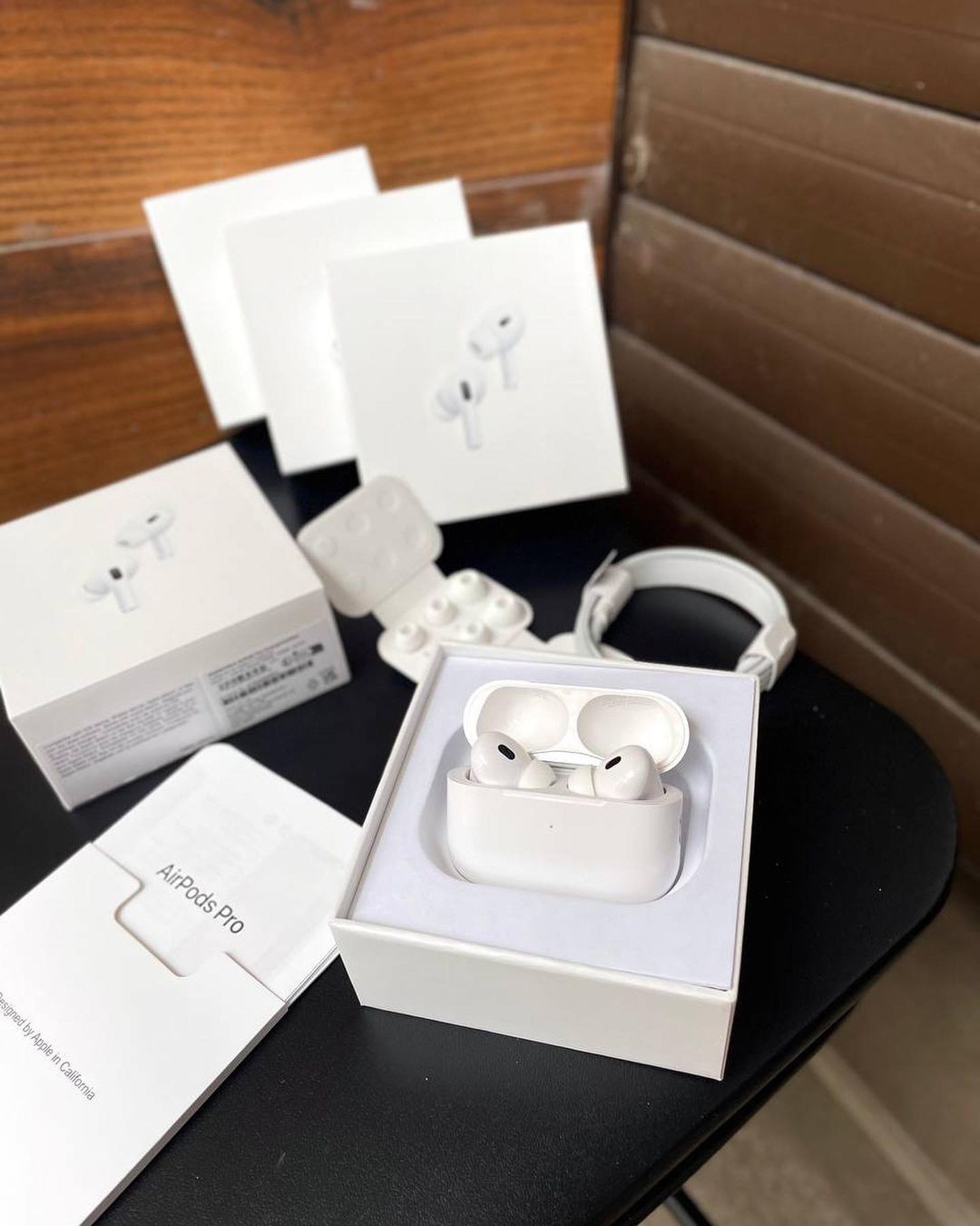 Airpods Pro 2 ( ANC with USA Import )